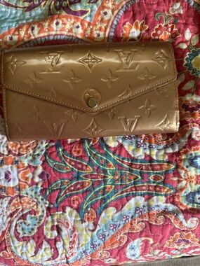 Louis Vuitton Bronze Monogram Vernis Envelope Wallet